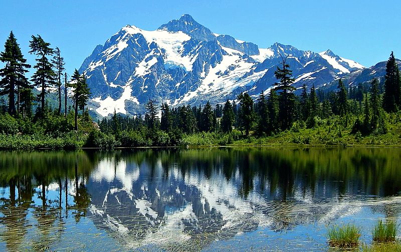File:Mount Shuksan reflected in Picture Lake.jpg