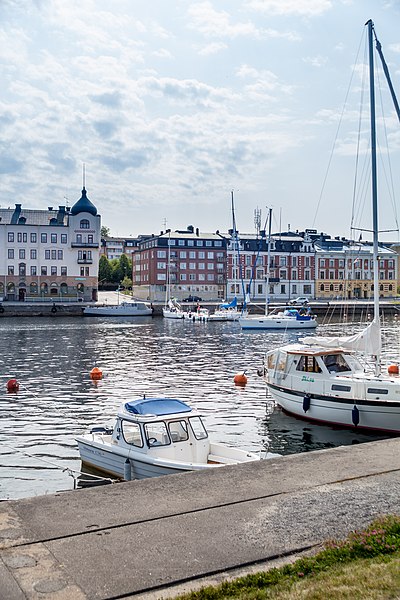 File:Murbergstaden-Bondsjöstaden, Härnösand, Sweden - panoramio (2).jpg