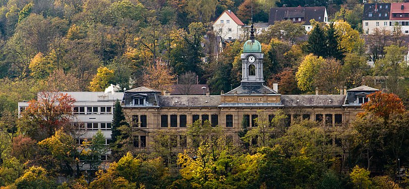 Leibniz-Gymnasium, neo-baroque palatial three-wing building, 1890–92