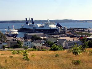 North Sydney Harbour z promem Newfoundland Ferry