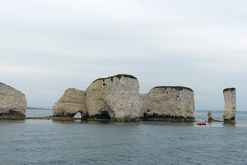 File:Old Harry Rocks (from the south), Dorset - geograph.org.uk - 5805874.jpg