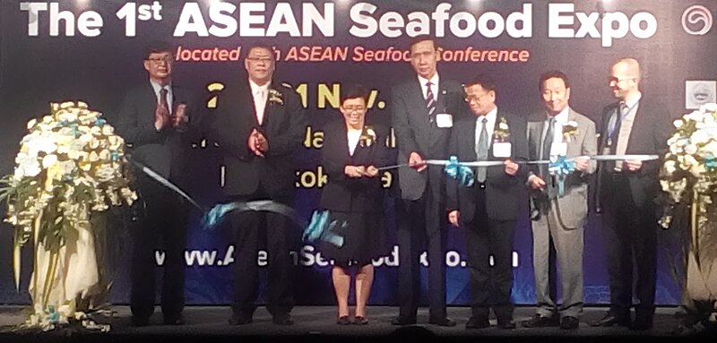 File:Opening ceremony for the 1st ASEAN Seafood Expo & Conference.jpg