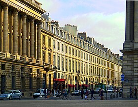 P1020404 Parigi VIII Rue Royale rwk.JPG