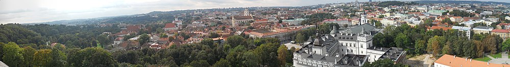 Vilnius vidita de la turmo Gediminas.