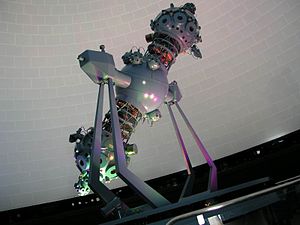 PlanetariumProjektor.JPG