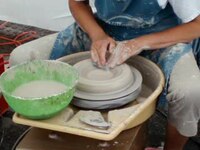 Ficheru:PotteryShaping.ogv