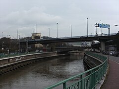 Pont au-dessus de la Sambre et du pont de Philippeville.