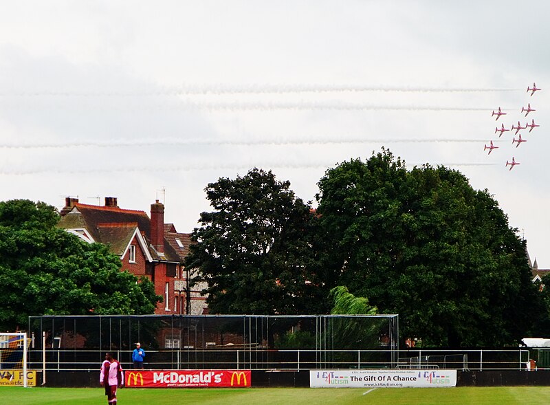 File:Red Arrows at Eastbourne Town FC (9684713567).jpg