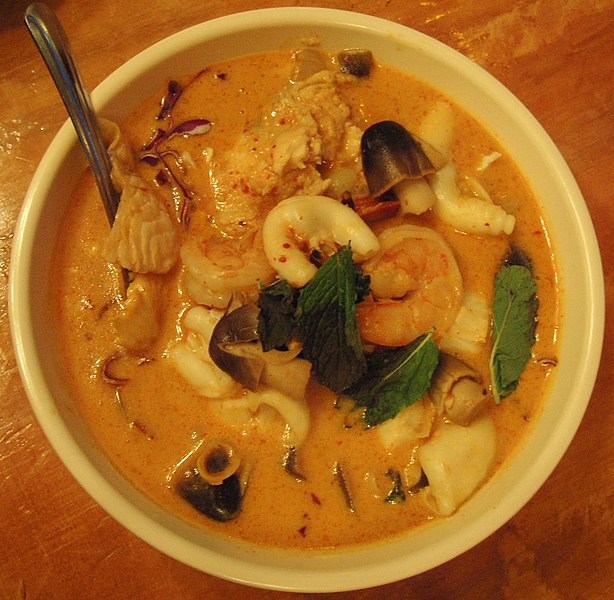 File:Red Curry Vegan Kitchen.jpg