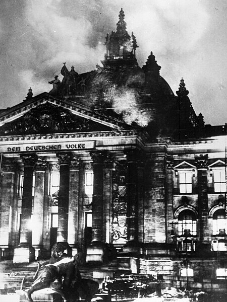 File:Reichstagsbrand (cropped).jpg