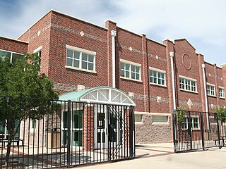 <span class="mw-page-title-main">Roswell Independent School District</span> School district in New Mexico, United States