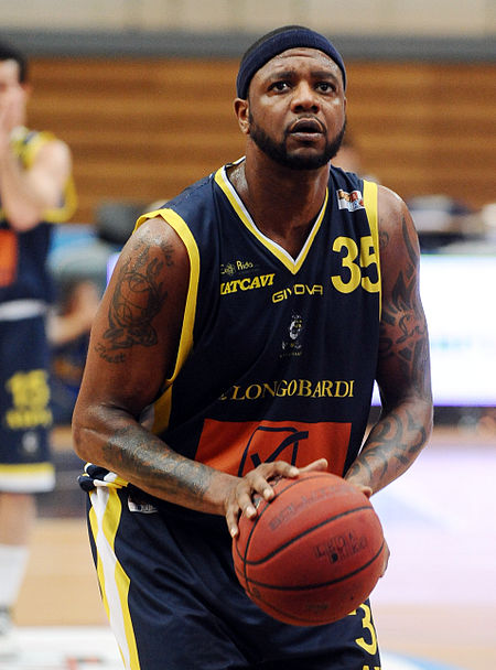 Ronald Slay - Scafati Basket - 2013.JPG