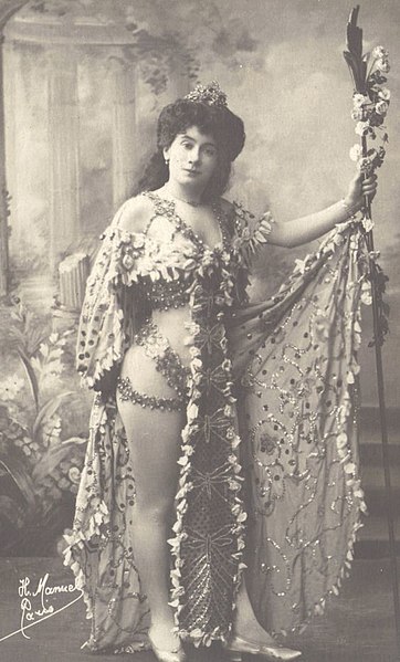 File:Séviane French Cabaret Performer circa 1900.jpg