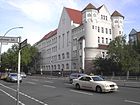 Szkoła przy Hohenstaufenstrasse 47/48