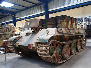 Bergepanzer „Panther“ im Musée des Blindes