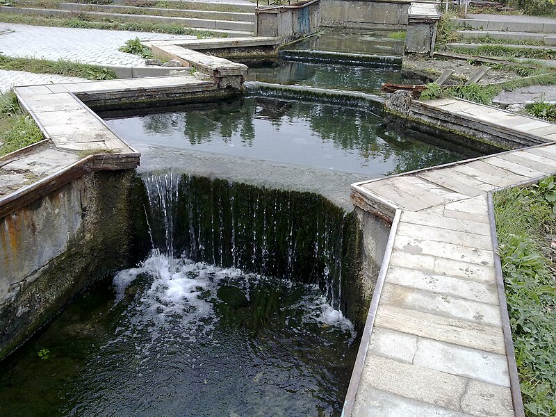 File:Severny spring.jpg