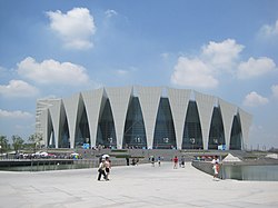 Крытая арена Шанхайского спортивного центра Востока.jpg