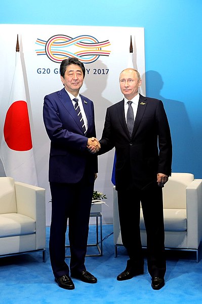 File:Shinzō Abe and Vladimir Putin (2017-07-07) 01.jpg