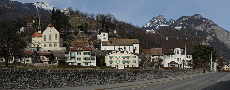 File:Spittelstraße Weesen Panorama.jpg