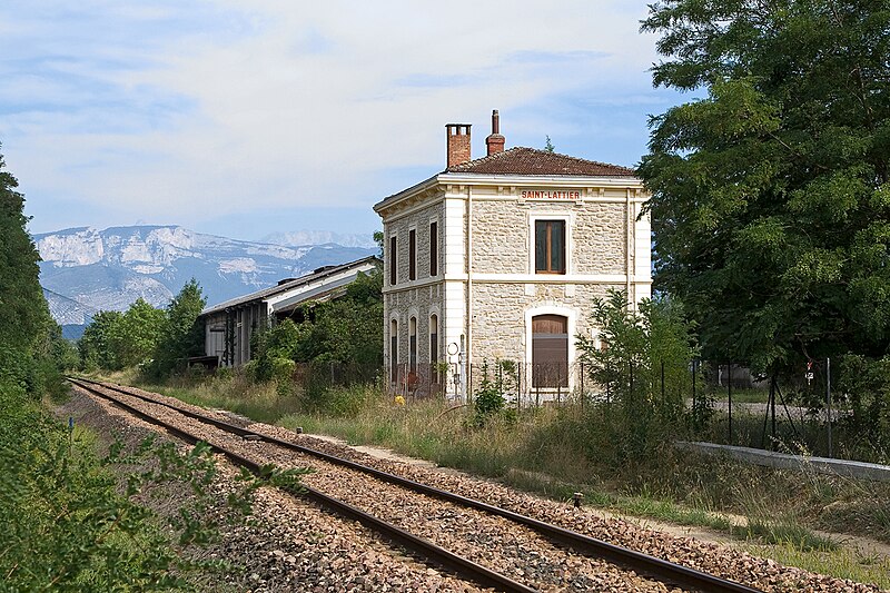 File:St-Lattier-01.jpg