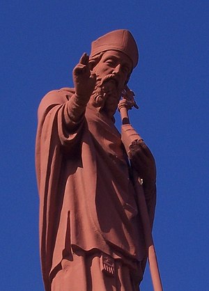 Statue de Saint Eucherius de Lyon (cropped).JPG