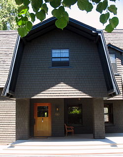 Matahari-bonnet House, 1061 Bryant St, Palo Alto, CA 6-3-2012 2-04-57 PM.JPG