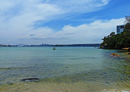 Fail:Sydney_Harbour,_from_Dumaresq_Road,_Rose_Bay,_New_South_Wales_(2011-01-05)_02.jpg
