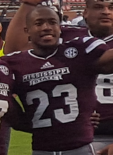 Taveze Calhoun American football player (born 1992)