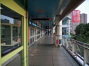 Строение Кэцзи (станция метро)