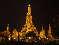 Templo Wat Arun, Bangkok, Tailandia, 2013-08-22, DD 37.jpg