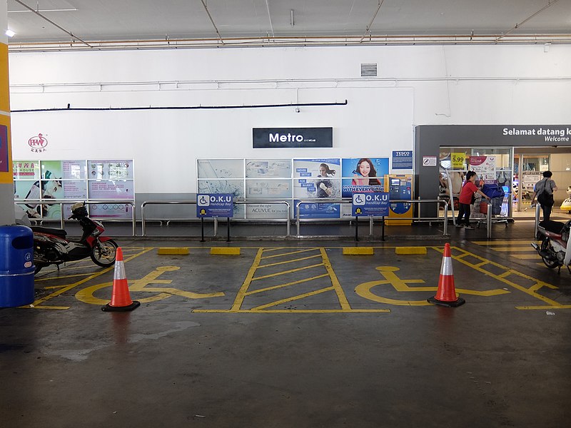 File:Tesco Bukit Indah - Disabled Parking.jpg