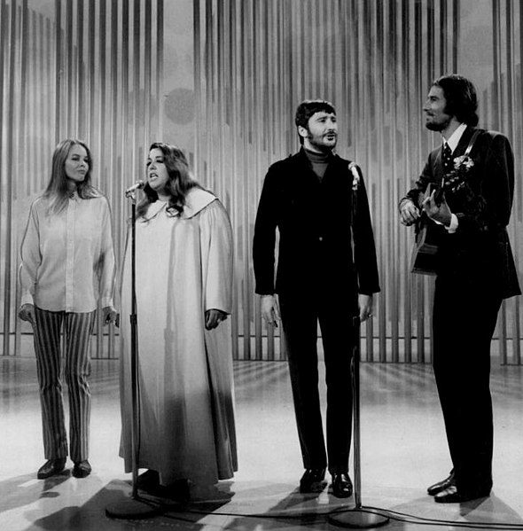 The Mamas and the Papas in 1968: Michelle Phillips, Cass Elliot, Denny Doherty, John Phillips