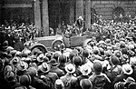 Thumbnail for File:Tom Mix in London - May 1925 EH.jpg