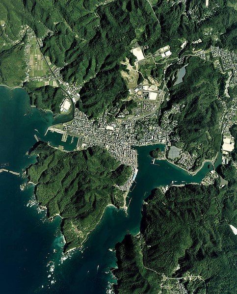 File:Tosashimizu city center area Aerial photograph.2019.jpg