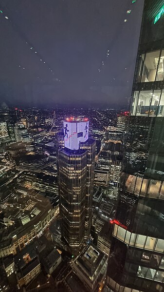 File:Tower 42 viewed from 50th floor of 8 Bishopsgate, London.jpg