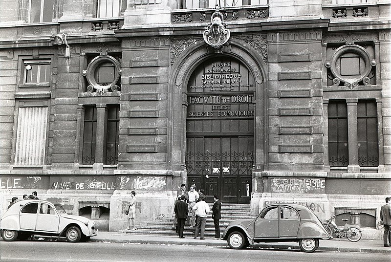 File:University of Lyon Law School with graffiti June 1968.jpg