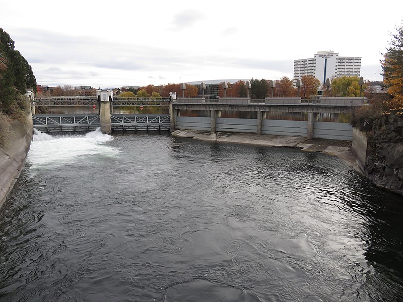 File:Upper Spokane Falls Diversion Dam 2018b.jpg