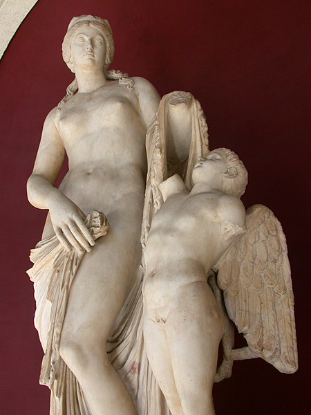 File:VatMus Statue Woman and Boy-2.jpg