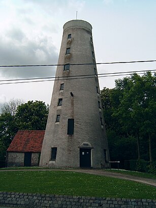 Hoe gaan naar Vermeulens Molen met het openbaar vervoer - Over de plek