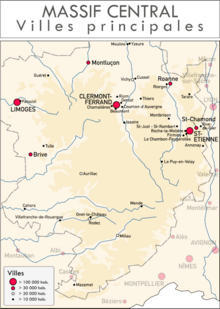 Carte de localisation des communes les plus peuplées du massif.