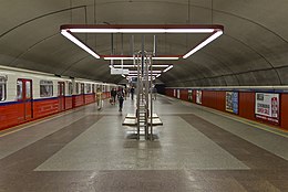 Varsovie 07-13 img12 Pole Mokotowskie metro.jpg