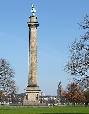 Waterloosäule: Beschreibung, Besteigungen, Sonstiges