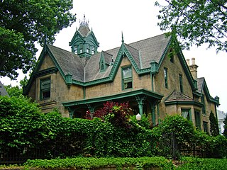 <span class="mw-page-title-main">William T. Leitch House</span> Historic house in Wisconsin, United States