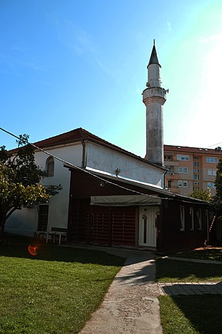 <span class="mw-page-title-main">Pirinaz Mosque</span> Historic mosque in Kosovo