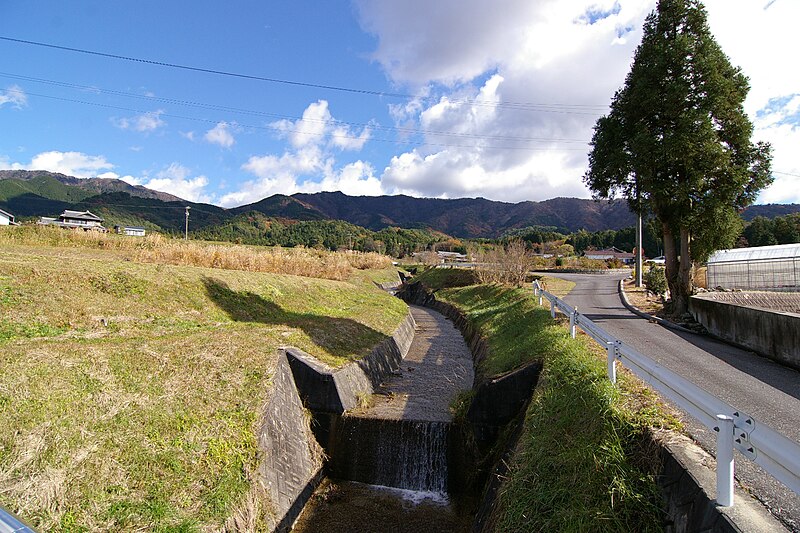 File:Yoebora river 03.jpg