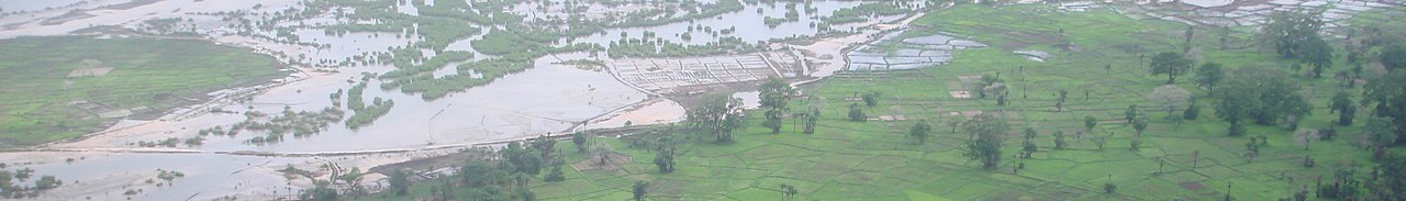 River landing at Ziguinchor