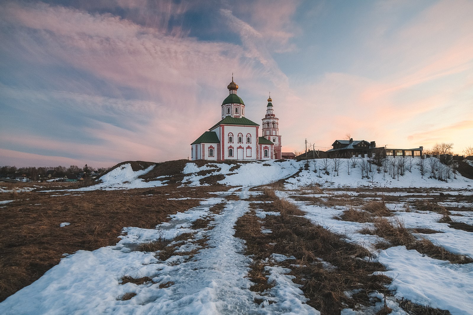 Суздаль церкви закат