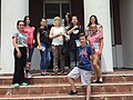 Членовите на Вики клуб на влез во зградата на Општината Старо Нагоричане