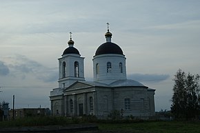 Kostel Nejsvětější Trojice, vesnice Shakhovo, okres Kromskoy.jpg