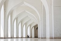 Baitul Mukarram -moskeija, Bangladeshissä